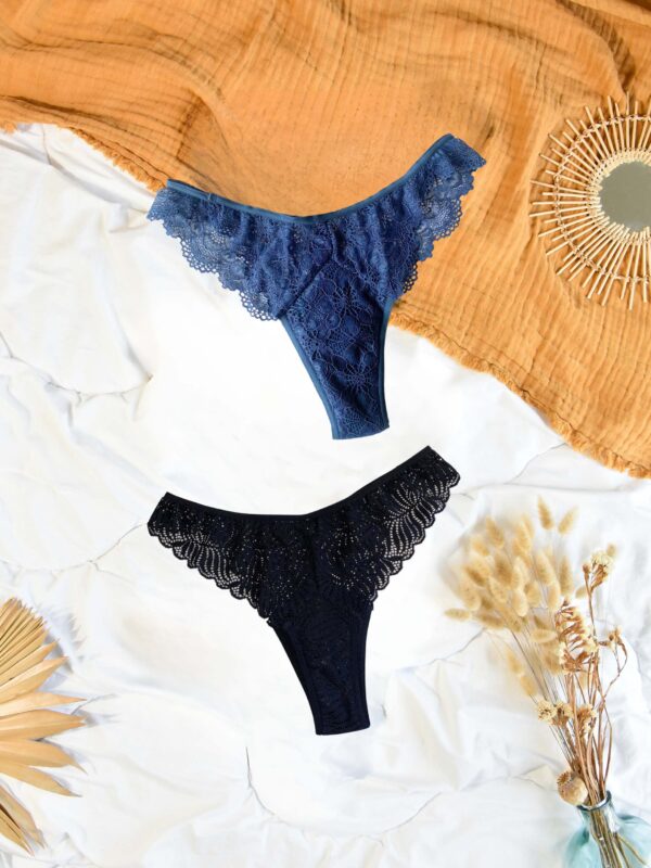 Tanga menstruel dentelle noir