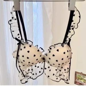 Ensemble Lingerie Blanche avec Cœur – Saint-Valentin
