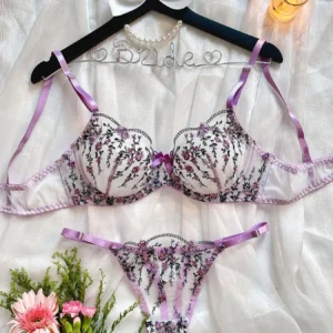 Lingerie  Saint Valentin - Ensemble Lingerie violet Tulle Brodé 3 Pièces